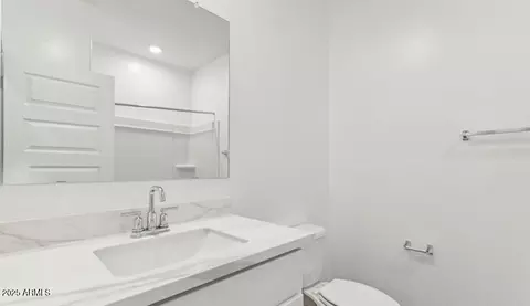Bath - 2925 W Stearn Ave, Apache Junction, AZ 85120 photo 2 of 2