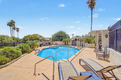 Exterior - 1801 E Winter Dr, Phoenix, AZ 85020 photo 9 of 9