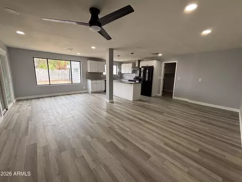 Living - 15039 N 24th Pl, Phoenix, AZ 85032 photo 3 of 3
