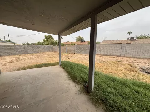 Exterior - 15039 N 24th Pl, Phoenix, AZ 85032 photo 2 of 7