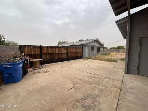 Exterior - 15039 N 24th Pl, Phoenix, AZ 85032 photo 7 of 7