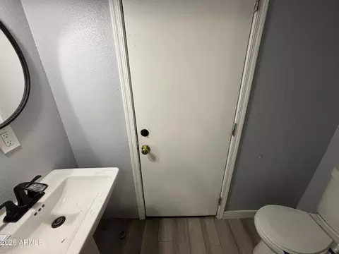 Bath - 15039 N 24th Pl, Phoenix, AZ 85032 photo 1 of 3
