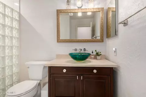 Bath - 2026 E Cortez Dr, Gilbert, AZ 85234 photo 1 of 4