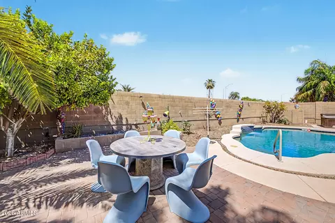 Exterior - 11218 E Rafael Ave, Mesa, AZ 85212 photo 2 of 8