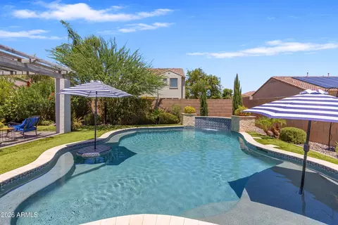 Exterior - 3076 E Vallejo Dr, Gilbert, AZ 85298 photo 10 of 17