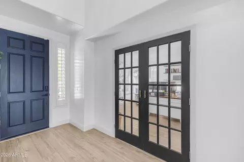 Entry Way - 3076 E Vallejo Dr, Gilbert, AZ 85298 photo 3 of 16