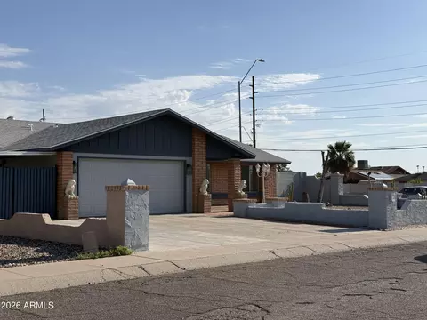Exterior - 4235 W Aster Dr, Phoenix, AZ 85029 photo 1 of 4
