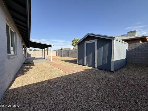 Exterior - 4235 W Aster Dr, Phoenix, AZ 85029 photo 3 of 4