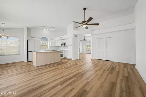 Living - 3701 E Renee Dr, Phoenix, AZ 85050 photo 5 of 5