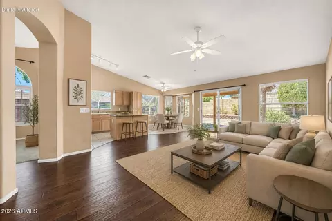 Living - 4502 E Saint John Rd, Phoenix, AZ 85032 photo 8 of 11
