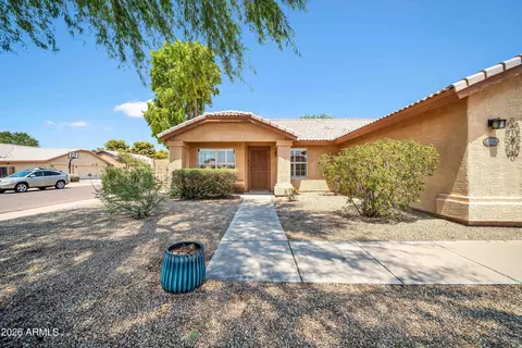 Exterior - 4502 E Saint John Rd, Phoenix, AZ 85032 photo 3 of 8