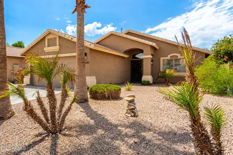 43301 W Chisholm Dr, Maricopa, AZ 85138