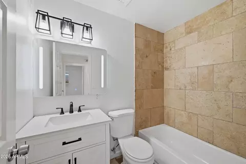 Bath - 2115 E Birchwood Ave, Mesa, AZ 85204 photo 1 of 2