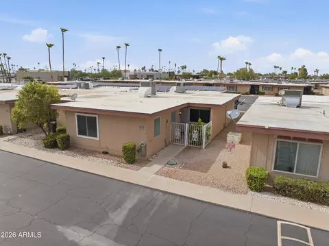 13216 N 98th Ave #P, Sun City, AZ 85351