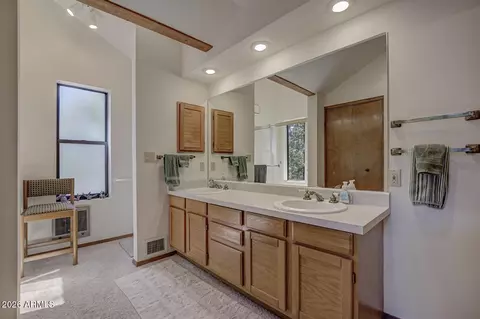 Bath - 5189 N Juniper Loop, Pine, AZ 85544 photo 1 of 5