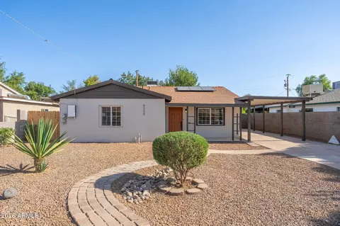 6329 W Ocotillo Rd, Glendale, AZ 85301