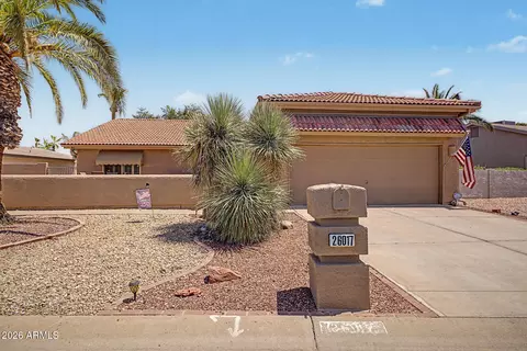 26017 S New Town Dr, Sun Lakes, AZ 85248
