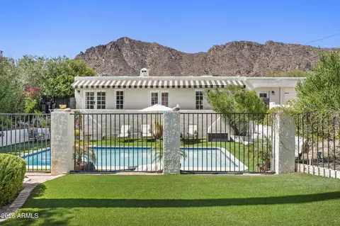 Exterior - 5710 E Camelback Rd, Phoenix, AZ 85018 photo 7 of 9