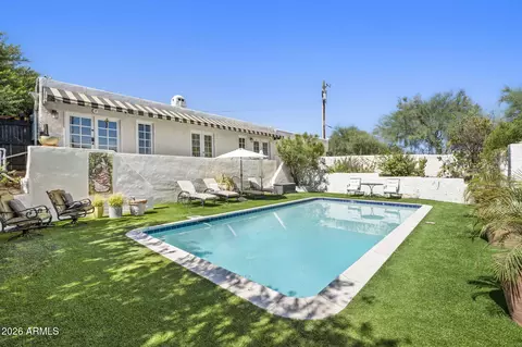 Exterior - 5710 E Camelback Rd, Phoenix, AZ 85018 photo 8 of 9