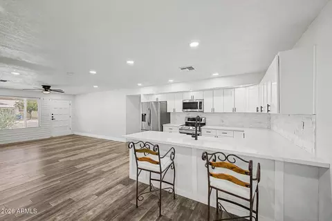 Other - 1633 E Wesleyan Dr, Tempe, AZ 85282 photo 3 of 12