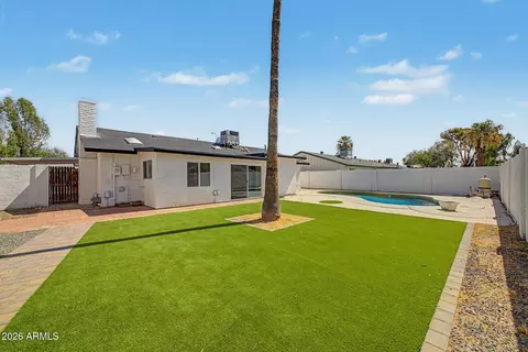 Exterior - 1633 E Wesleyan Dr, Tempe, AZ 85282 photo 3 of 7