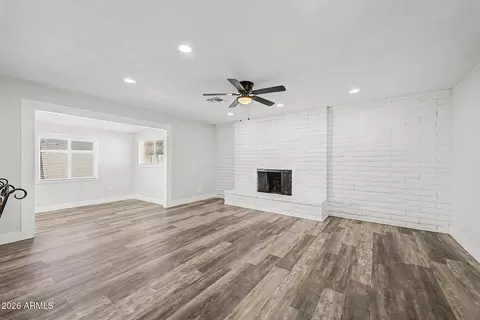 Living - 1633 E Wesleyan Dr, Tempe, AZ 85282 photo 6 of 6
