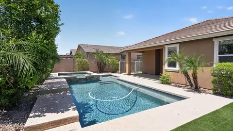 Exterior - 7233 E Osage Ave, Mesa, AZ 85212 photo 2 of 2