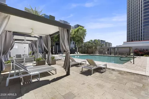 Exterior - 1 E Lexington Ave #1602, Phoenix, AZ 85012 photo 5 of 10