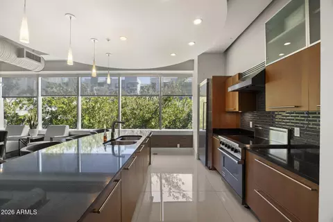 Kitchen - 1 E Lexington Ave #1602, Phoenix, AZ 85012 photo 3 of 5