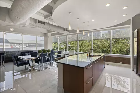 Kitchen - 1 E Lexington Ave #1602, Phoenix, AZ 85012 photo 4 of 5
