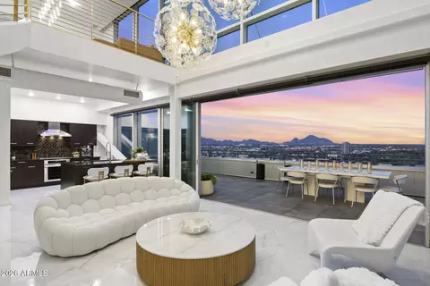 Living - 1 E Lexington Ave #1602, Phoenix, AZ 85012 photo 5 of 12
