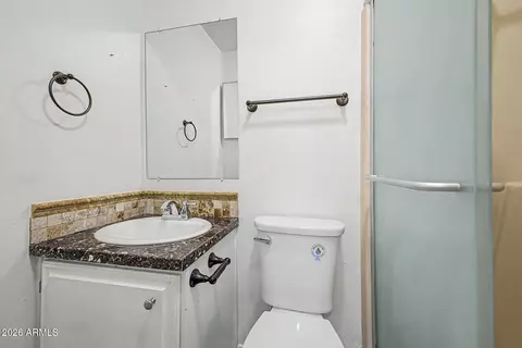 Bath - 624 W 23rd Ave, Apache Junction, AZ 85120 photo 2 of 3