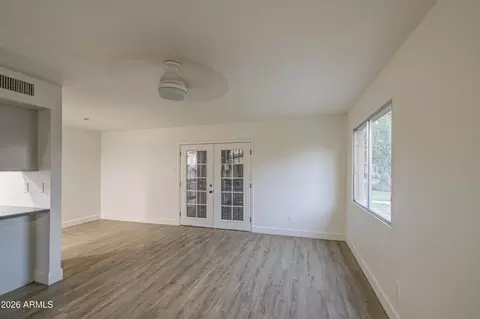 Living - 4103 W Wonderview Rd, Phoenix, AZ 85019 photo 2 of 4