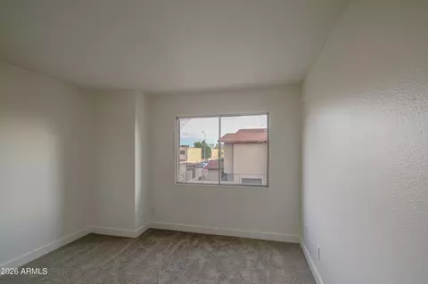 Bedroom - 4103 W Wonderview Rd, Phoenix, AZ 85019 photo 3 of 4