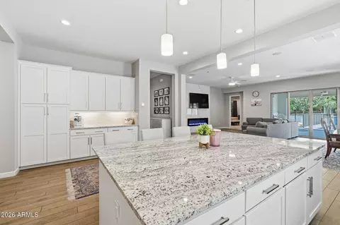 Kitchen - 6620 E Libby St, Phoenix, AZ 85054 photo 5 of 5