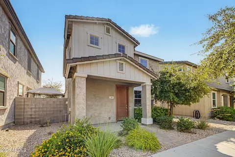 Exterior - 255 N 69th Pl, Mesa, AZ 85207 photo 3 of 9