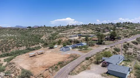 View/Area - 985 E Saguaro Dr, Globe, AZ 85501 photo 4 of 6