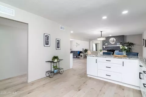 Entry Way - 985 E Saguaro Dr, Globe, AZ 85501 photo 2 of 2