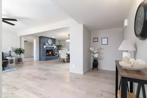 Entry Way - 985 E Saguaro Dr, Globe, AZ 85501 photo 1 of 2