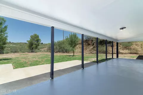 Exterior - 985 E Saguaro Dr, Globe, AZ 85501 photo 2 of 8