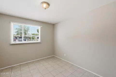Bedroom - 2964 N 53rd Dr, Phoenix, AZ 85031 photo 5 of 5