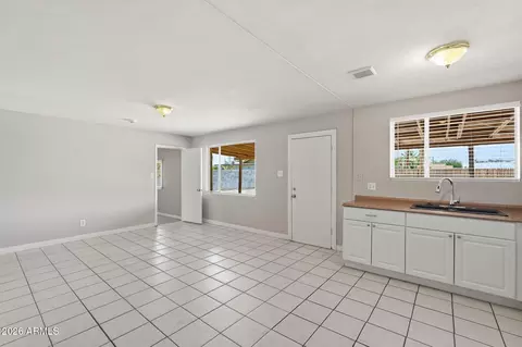Living - 2964 N 53rd Dr, Phoenix, AZ 85031 photo 4 of 4