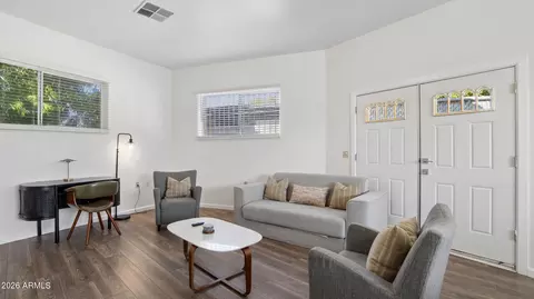 Living - 2929 N 55th Pl, Phoenix, AZ 85018 photo 1 of 1