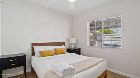Bedroom - 2929 N 55th Pl, Phoenix, AZ 85018 photo 3 of 13
