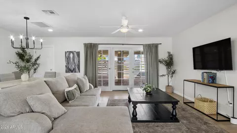 Living - 2929 N 55th Pl, Phoenix, AZ 85018 photo 1 of 2