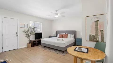 Bedroom - 2929 N 55th Pl, Phoenix, AZ 85018 photo 8 of 13