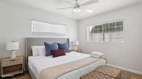 Bedroom - 2929 N 55th Pl, Phoenix, AZ 85018 photo 1 of 13
