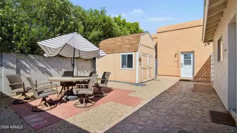 Exterior - 2929 N 55th Pl, Phoenix, AZ 85018 photo 4 of 6