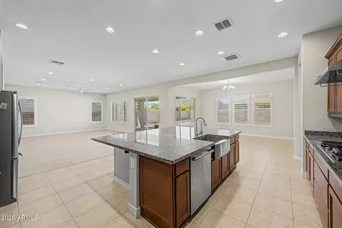 Kitchen - 10650 E Trillium Ave, Mesa, AZ 85212 photo 3 of 3