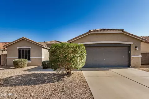 3885 E Lambeth Pl, San Tan Valley, AZ 85140